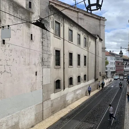 Flh Bairro Alto Flats * Lissabon
